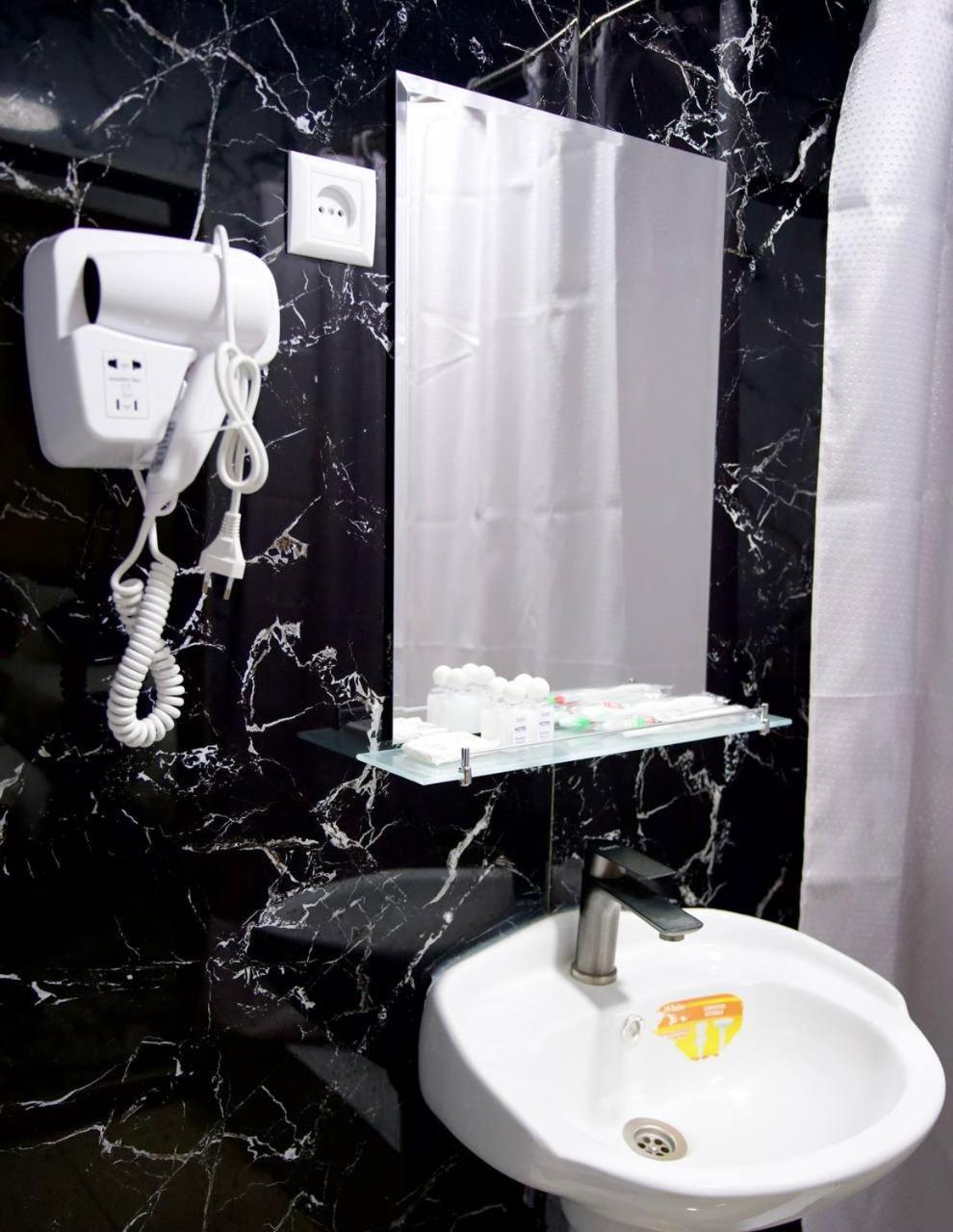 Amor Fati Hotel Toshkent Tashkent Exterior foto