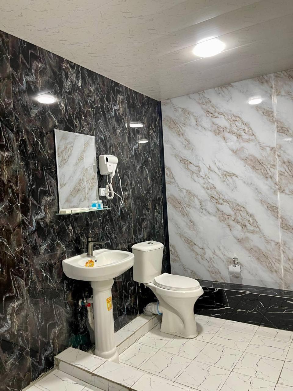 Amor Fati Hotel Toshkent Tashkent Exterior foto